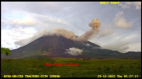 Letusan Hembusan Gunung Semeru 29 Desember 2022 Status Level III SIAGA