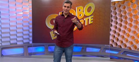 Apresentador Do Globo Esporte Ivan Mor Renova Contrato A Globo