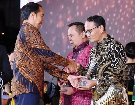 Kota Mataram Raih Ppkm Award Diserahkan Langsung Presiden Jokowi