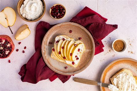 Tartine ricotta poire grenade Découvrez nos recettes