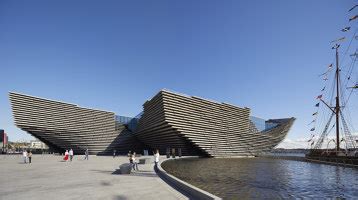 Kengo Kuma Takes A Seat