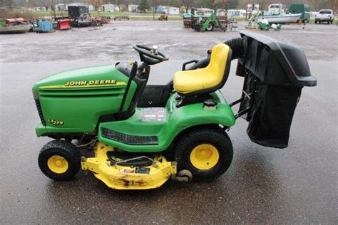 John Deere LX279 Riding Mower W Power Bagger Lee Real Estate