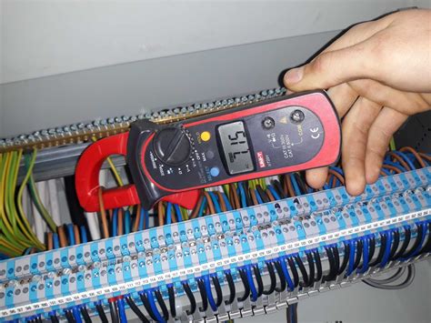 Elektryk Instalacje Elektryczne Awarie Monitoring Usterki