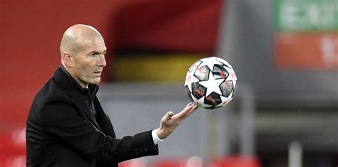 Zinedine Zidane A Refuzat S Fie Antrenorul Lui Cristiano Ronaldo