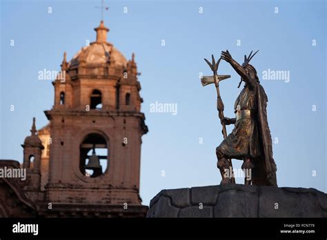 Cusco Inca Pachacutec Peru Escultura Peruana Estatua Fotograf As E