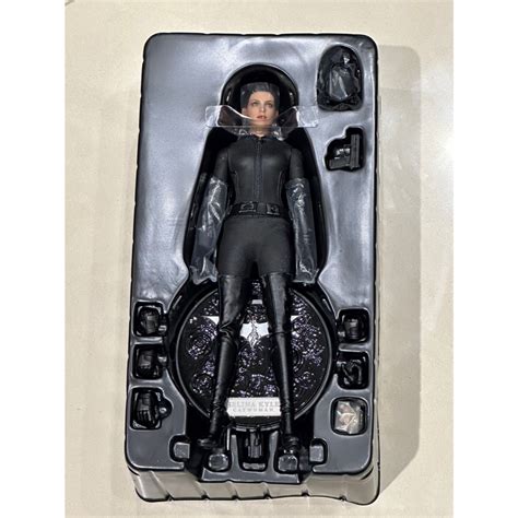 咚咚舖 二手商品 Hot Toys MMS 黑暗騎士 黎明升起 貓女 吋 可動人偶 蝦皮購物