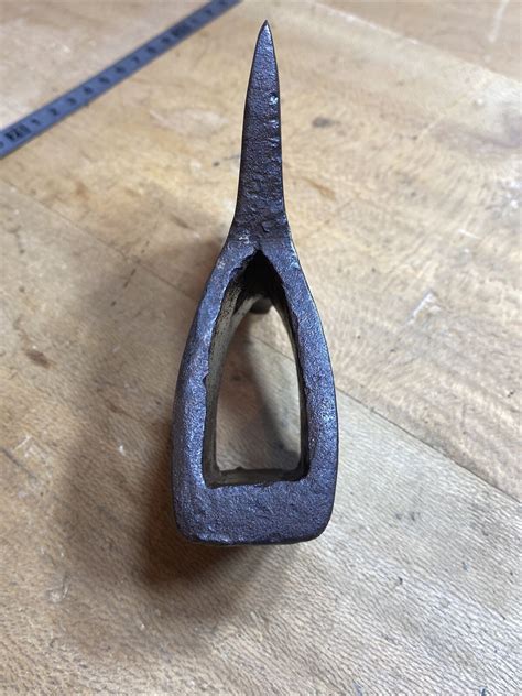 old tool outil ancien AXE Jolie Petite HACHE forgée XIXEME n125