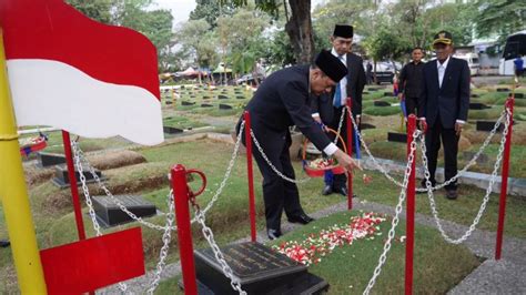 Bi Awali Rangkaian Hut Kemerdekaan Ri Ke Dengan Penghormatan Kepada