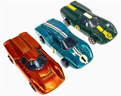 Lot 3pc 1968 Hot Wheels Redline Lola GT70