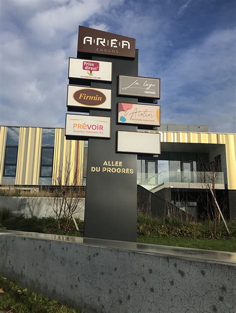 Totem Exterieur Publicitaire Lille Prix Boutique Magasin