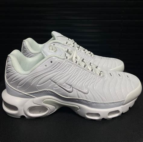 Air Max Plus TN Beyaz4 Modelleri En Uygun Fiyatlarla