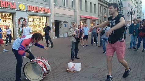 Отрыв под фанатский барабан! Россия победила Испанию - YouTube