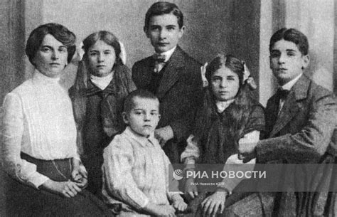 ИНЕССА АРМАНД | РИА Новости Медиабанк