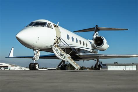 Exploring The Gulfstream Giv Private Jet Excellence