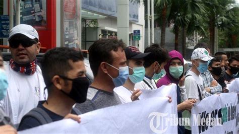 Berita Foto Imigran Di Medan Berunjuk Rasa Di Unhcr Meminta