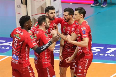 Pallavolo La Cucine Lube Fuori Dalla Coppa Italia Notizie Sport