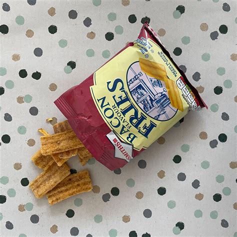 Smiths Bacon Fries 24g One Pound Crisps