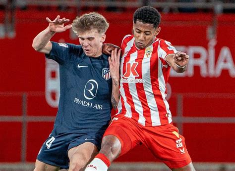 Choco Lozano fue titular en derrota del Almería contra Celta de Vigo