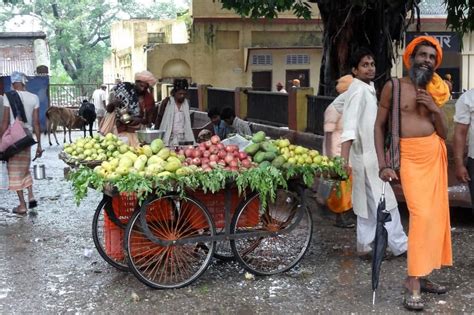 Discover Rishikesh Market Things To Do After Yoga In Tapovan