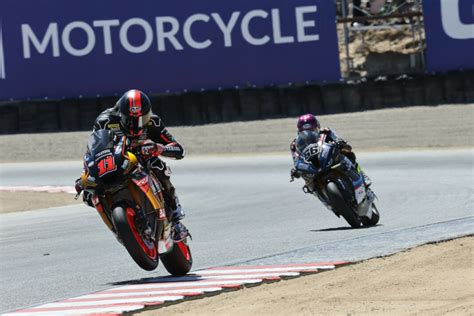 Motoamerica Medallia Superbike Race One Results From Laguna Seca