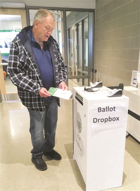 Orion Twp Clerks Office Prepares For Absent Voter Ballots Election