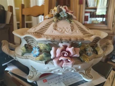 Soupi Re Ancienne Avec Couvercle En Porcelaine Biscuit Capodimonte Eur