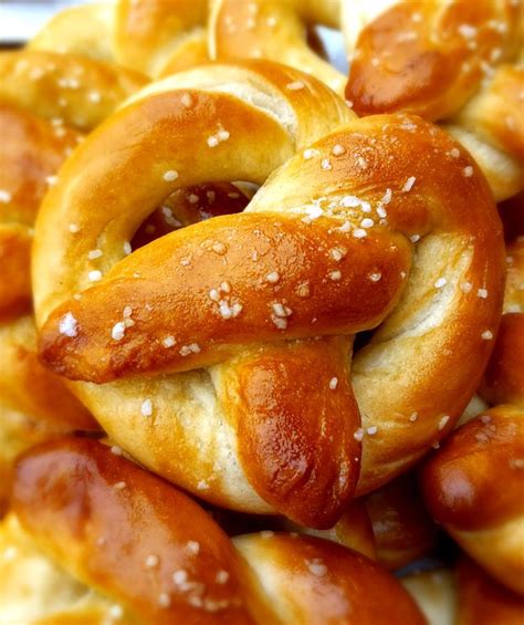 Amish Pretzel Recipe Soft Pretzels Amish Heritage Homemade Soft