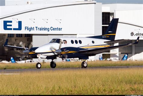 Hawker Beechcraft C90gtx King Air Untitled Aviation Photo 1920007