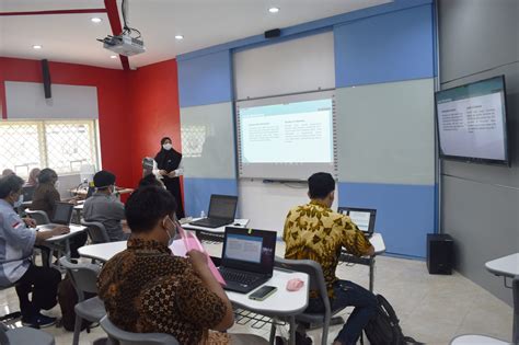 Januari Seminar Tugas Akhir Semester Gasal