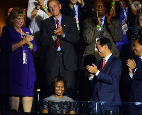 Photo Michelle Obama Lors Du Discours De Bill Clinton La Convention