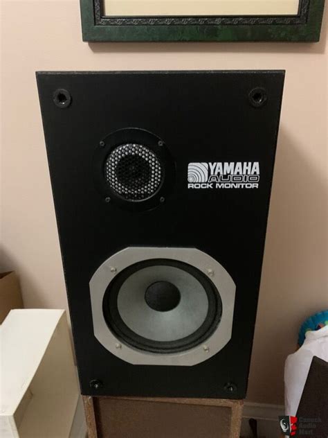 Yamaha NS 220 RM Photo 4423904 US Audio Mart