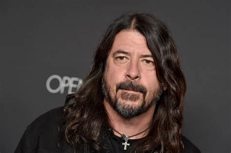 Foo Fighters Frontman Dave Grohl Klapt Uit De Biecht Ik Ging Vreemd