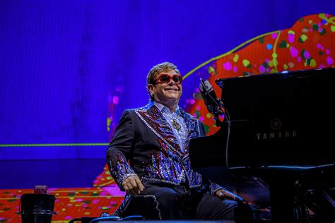 Elton John Adds Several More 2020 Dates To Farewell Tour