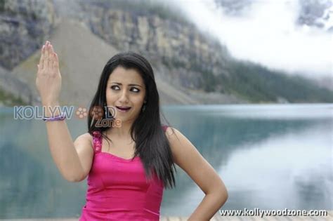 Trisha Hot Stills Kollywood Zone
