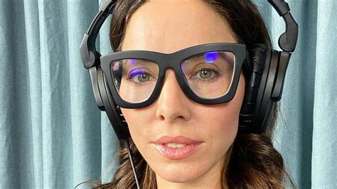 Cenapop Comediante Afirma Que Estava Louca De Maconha Quando Postou Nude Nas Redes Sociais