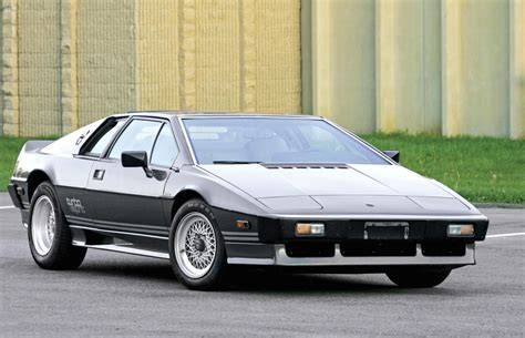 Lotus 1980 Esprit - How Car Specs