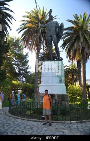 Achilles Als H Terin Des Palastes Im Garten Des Achilleion Palast Der