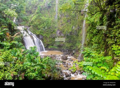 View over upper waikani falls hi-res stock photography and images - Alamy