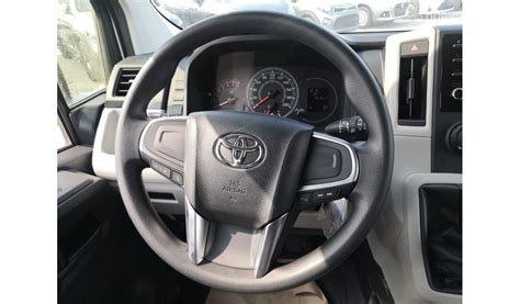 New Toyota Hiace 2023 for sale in Dubai - 680384