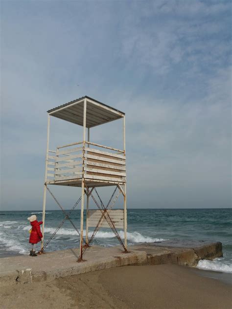Lifeguard Tower · Free Stock Photo