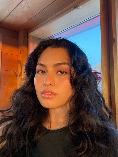 Best Makeup Products And Latest Innovations Latina Girl Makeup Best