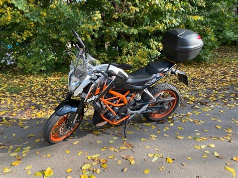 Купить б у KTM 390 Duke инжектор 6 передач в Москве золотистый naked bike 2014 года на Авто ру