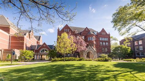 Macalester College Macalester Class Of 2028 Sign In BrightCrowd