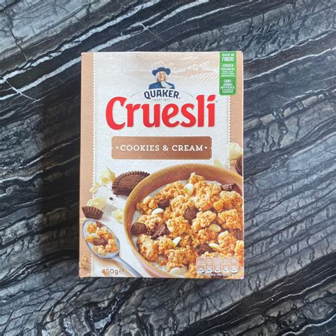 Quaker Cruesli Gr Cookies Cream Japan Corner