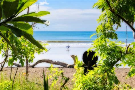 PLAYA VENAO: surfing lessons in playa venao | Vista Cañas