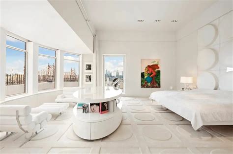 Tour Famous Sutton Place Penthouse With Diamond Sculpture On The