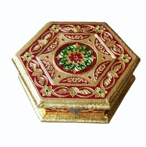 Wooden Hexagonal Dry Fruit Box Box Capacity Gms At Best Price In