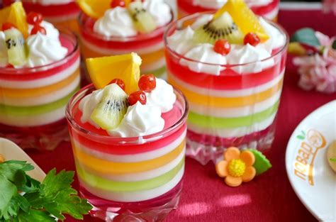 Слоеное желе в стаканчиках - пошаговый рецепт с фото на Повар.ру