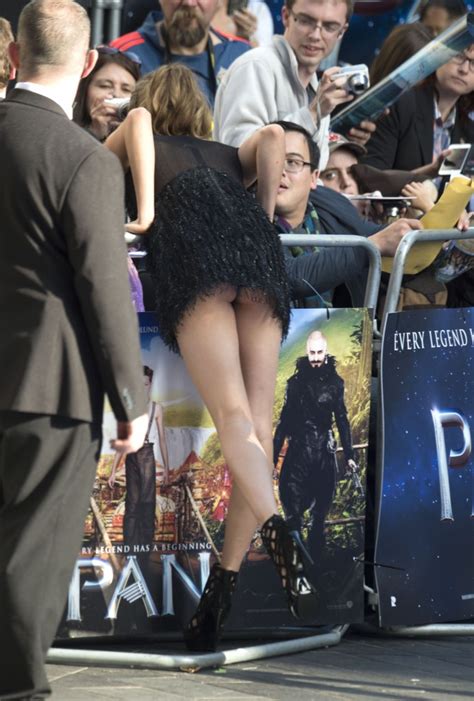 Cara Delevingne Upskirt 5 Photos Thefappening