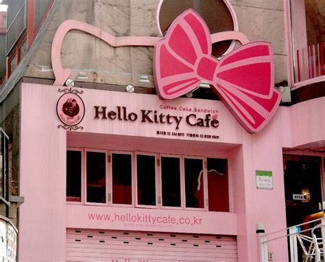 Hello Kitty Cafe Hongdae 헬로키티 카페 홍대 In Seoul South Korea Korea Restaurant And Cafe